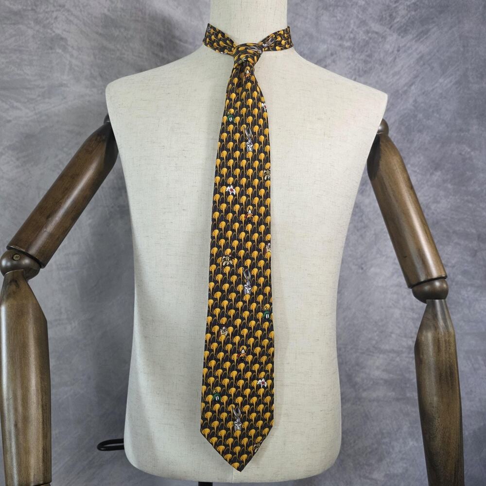 Vintage Looney Tunes Mania Tie Men Bugs Bunny Daffy Duck Silk Cartoon Novelty 90
